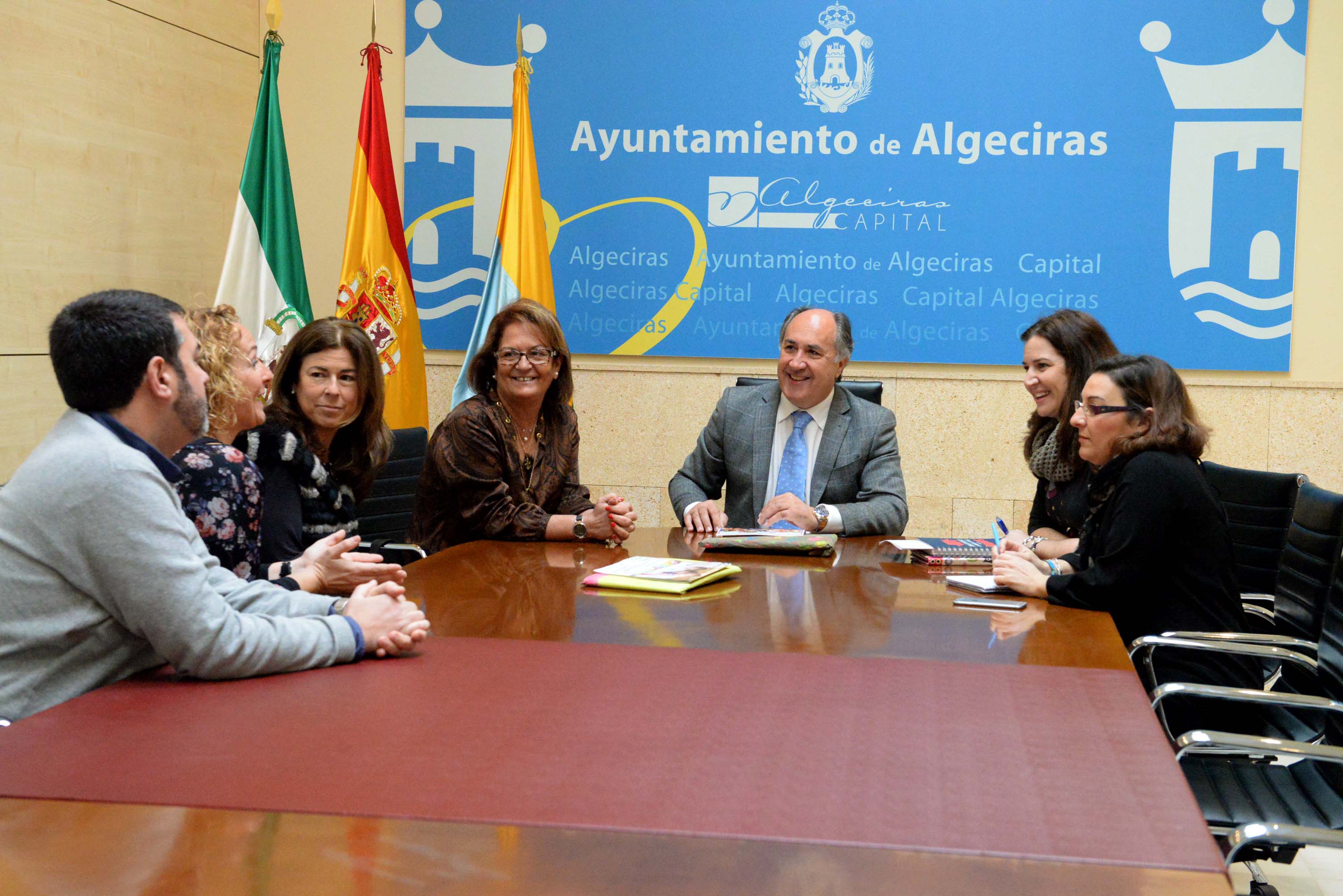 reunion autismo cadiz
