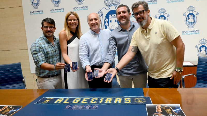 El Ayuntamiento y el Club Baloncesto Algeciras presentan la campaña de abonados 2026/2027 bajo el lema “De tu mano”