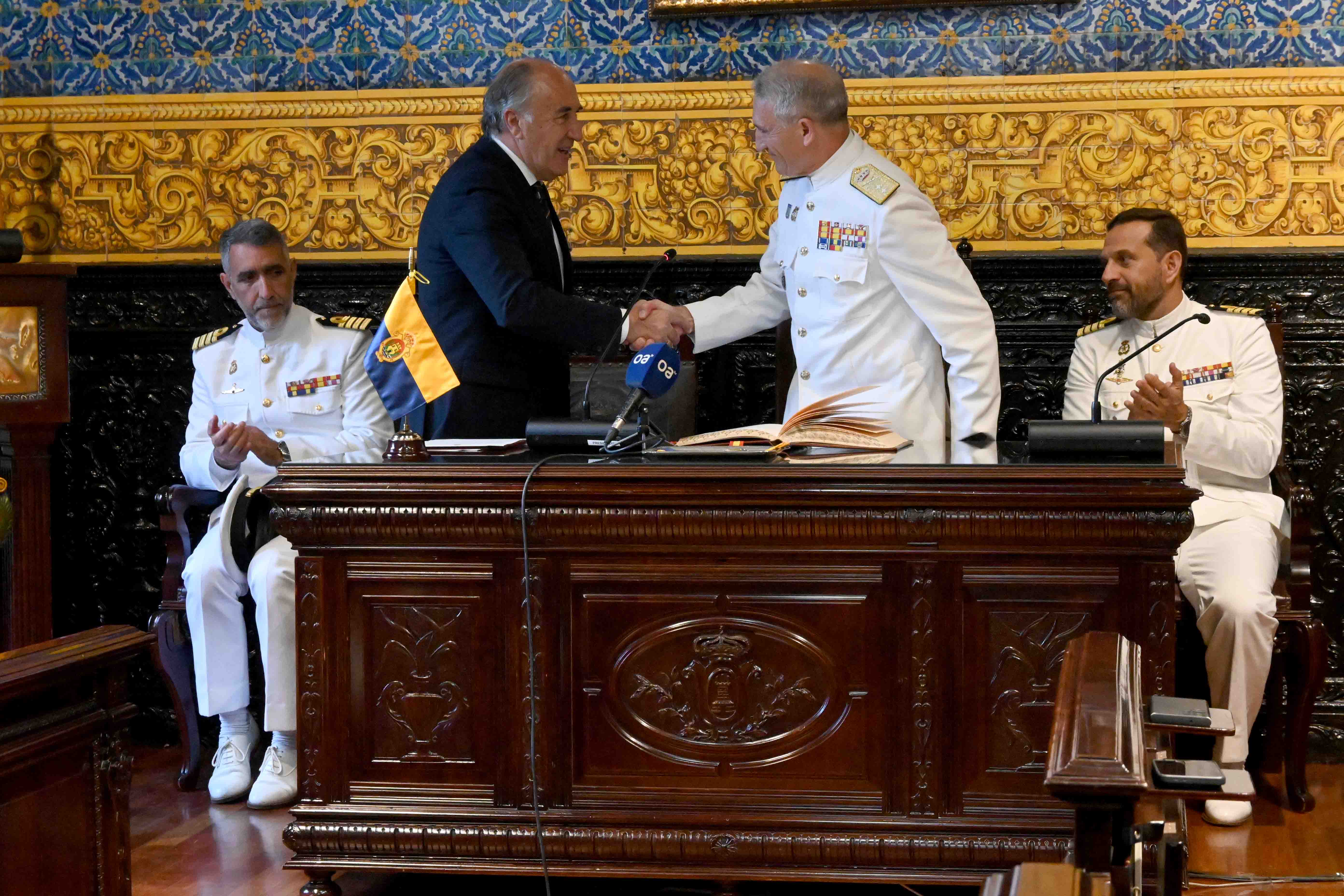 3-VISITA VICEALMIRANTE JUAN BAUTISTA PEREZ PUIG JPG