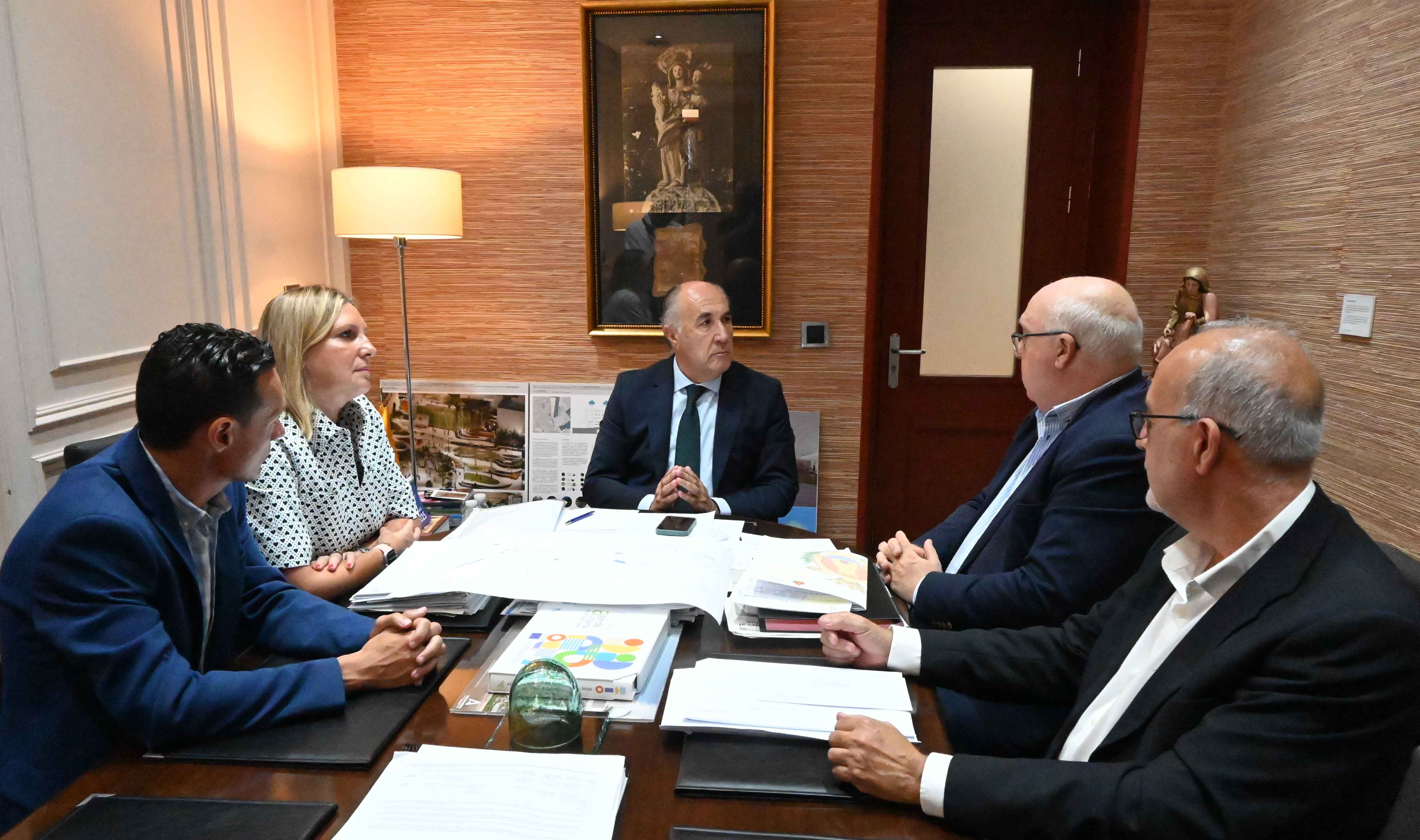 RECIBIR A CANDIDO ROMAGUERA Y RUBEN GARCIA